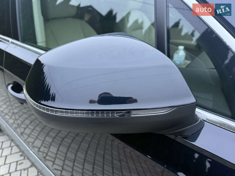 Позашляховик / Кросовер Audi Q7 2017 в Львові