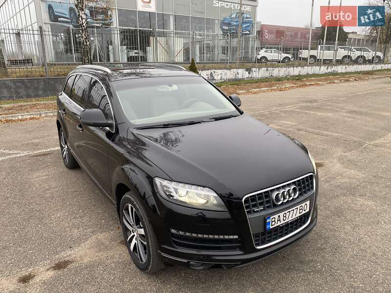 Позашляховик / Кросовер Audi Q7 2013 в Кропивницькому фото 34 Позашляховик / Кросовер Audi Q7 2013 в Кропивницькому