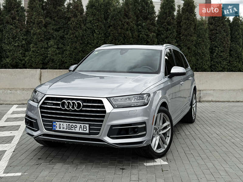 Внедорожник / Кроссовер Audi Q7 2018 в Ровно фото 3 Внедорожник / Кроссовер Audi Q7 2018 в Ровно