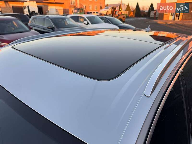 Позашляховик / Кросовер Audi Q7 2017 в Луцьку