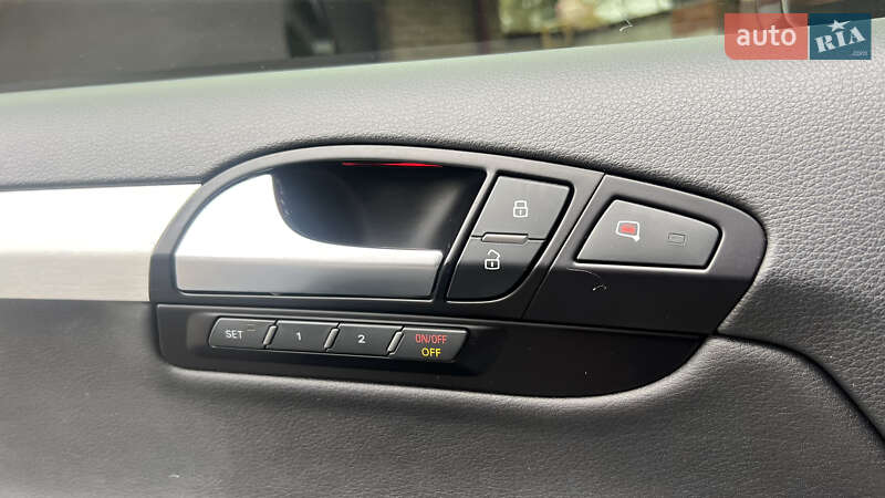 Позашляховик / Кросовер Audi Q7 2015 в Києві