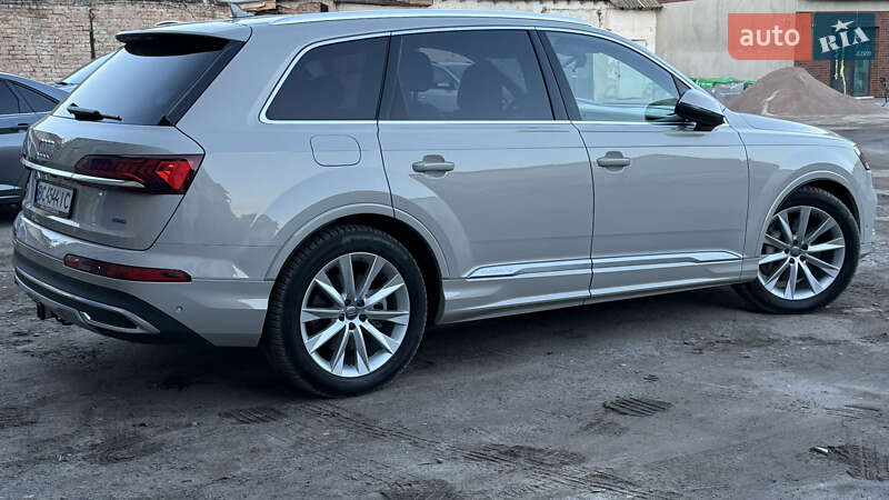 Позашляховик / Кросовер Audi Q7 2020 в Львові фото 3 Позашляховик / Кросовер Audi Q7 2020 в Львові