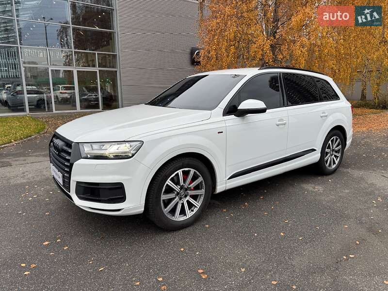 Позашляховик / Кросовер Audi Q7 2016 в Києві фото 88 Позашляховик / Кросовер Audi Q7 2016 в Києві