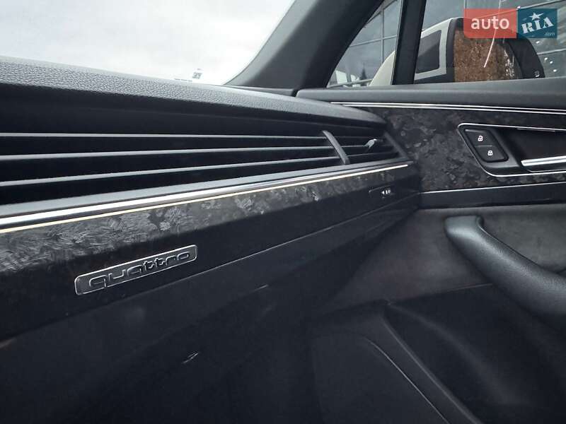 Позашляховик / Кросовер Audi Q7 2016 в Києві фото 63 Позашляховик / Кросовер Audi Q7 2016 в Києві