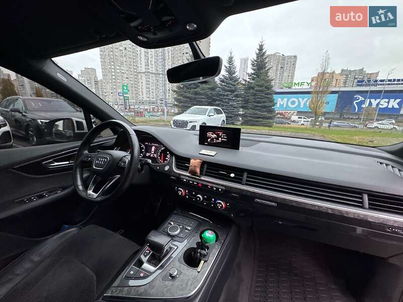 Позашляховик / Кросовер Audi Q7 2016 в Києві фото 79 Позашляховик / Кросовер Audi Q7 2016 в Києві