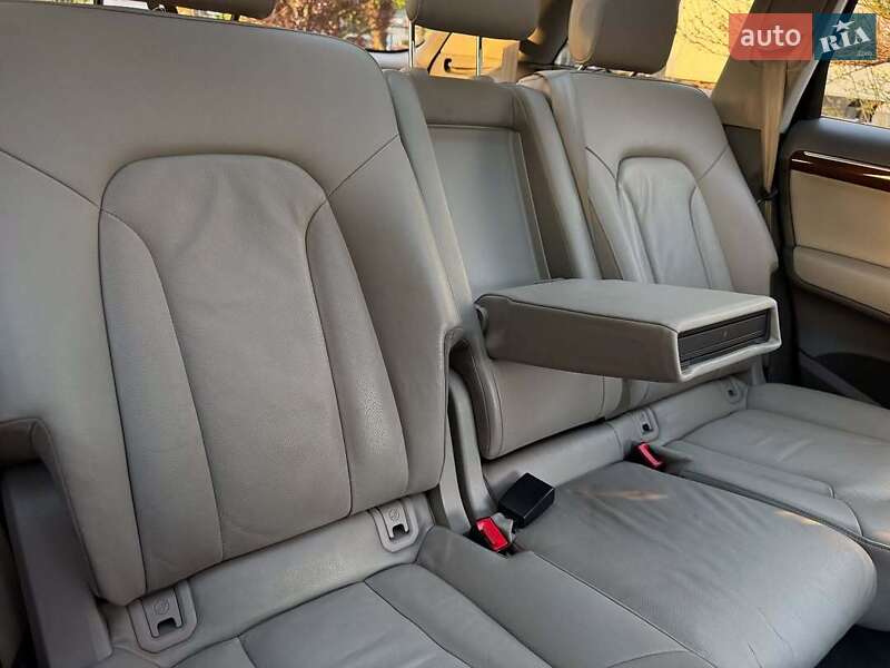 Позашляховик / Кросовер Audi Q7 2012 в Білій Церкві