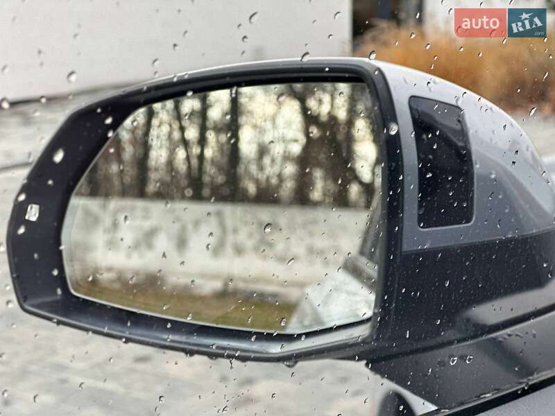 Позашляховик / Кросовер Audi Q7 2018 в Луцьку