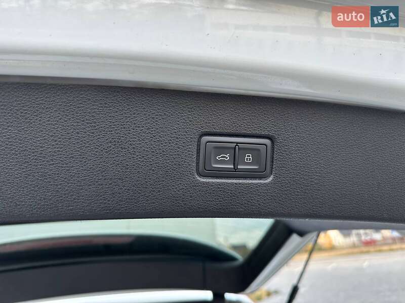 Позашляховик / Кросовер Audi Q7 2016 в Луцьку фото 28 Позашляховик / Кросовер Audi Q7 2016 в Луцьку