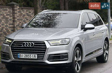 Внедорожник / Кроссовер Audi Q7 2018 в Киеве