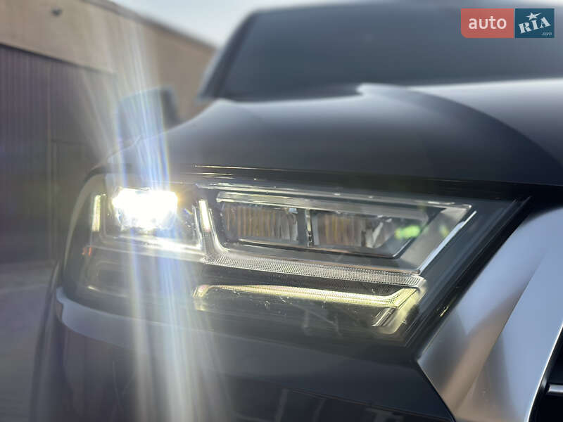 Внедорожник / Кроссовер Audi Q7 2016 в Владимире