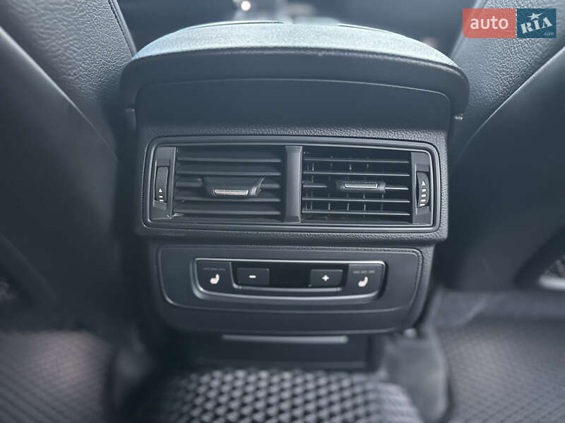 Внедорожник / Кроссовер Audi Q7 2016 в Владимире