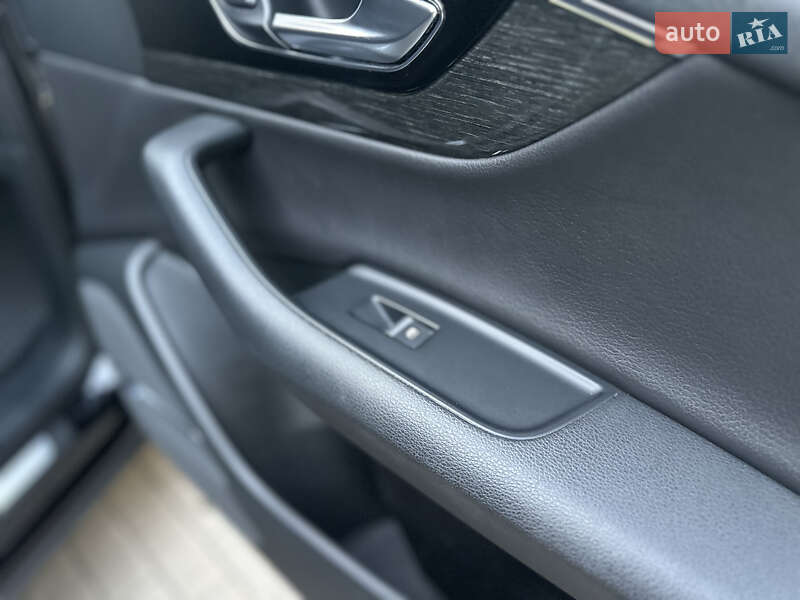 Внедорожник / Кроссовер Audi Q7 2016 в Владимире