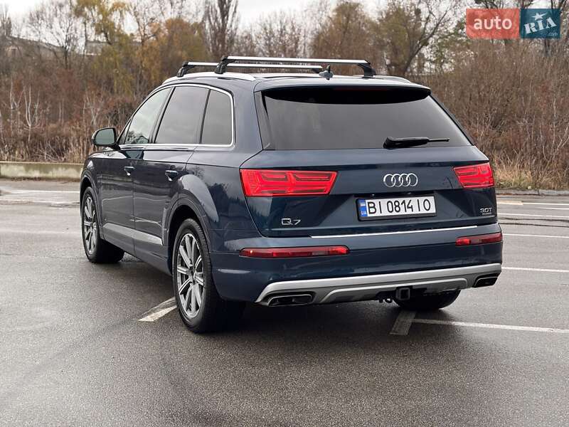 Внедорожник / Кроссовер Audi Q7 2018 в Ирпене