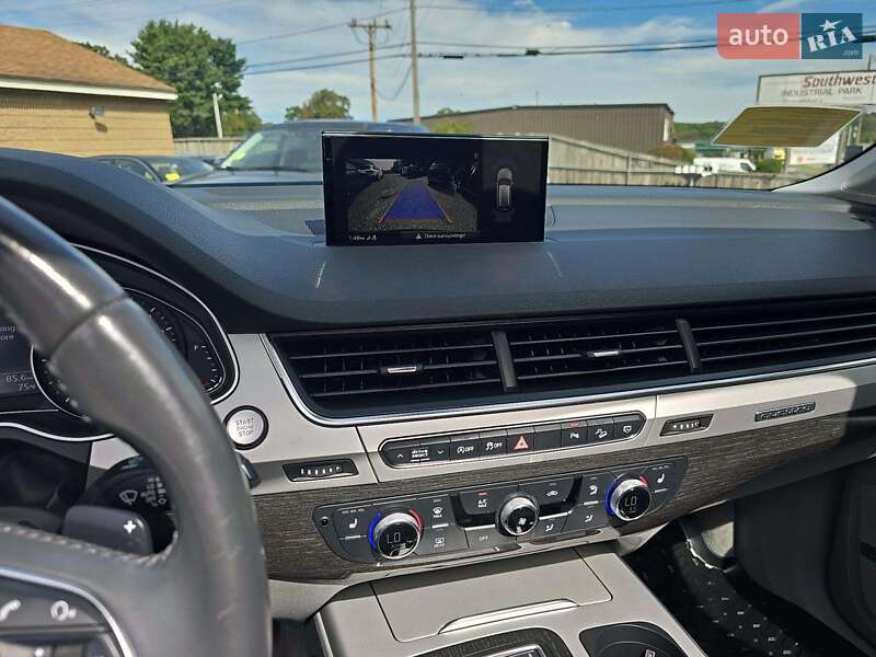 Позашляховик / Кросовер Audi Q7 2018 в Львові