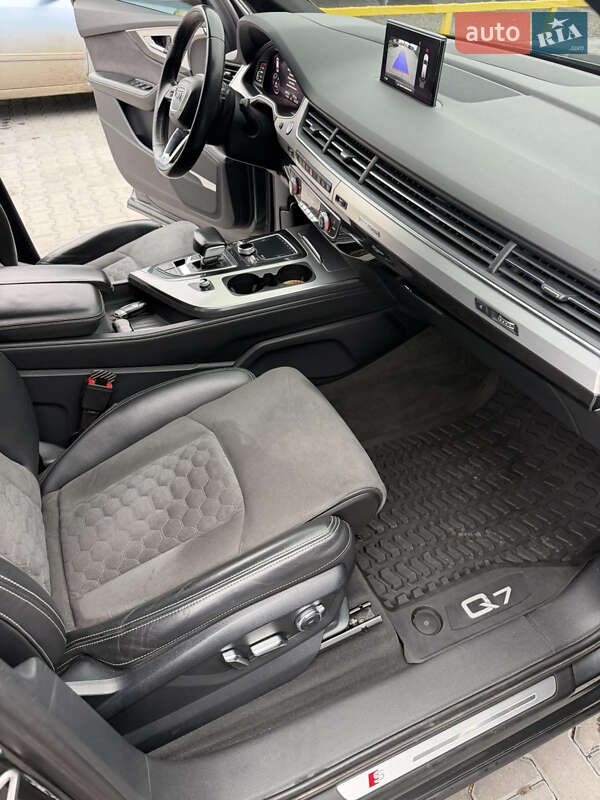 Внедорожник / Кроссовер Audi Q7 2016 в Киеве фото 18 Внедорожник / Кроссовер Audi Q7 2016 в Киеве