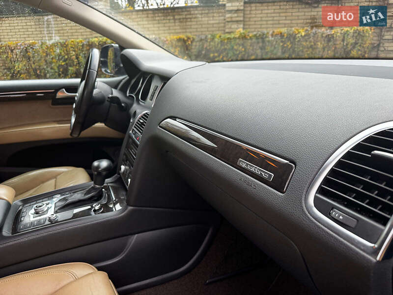 Позашляховик / Кросовер Audi Q7 2013 в Києві фото 43 Позашляховик / Кросовер Audi Q7 2013 в Києві