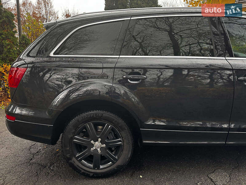 Позашляховик / Кросовер Audi Q7 2013 в Києві фото 9 Позашляховик / Кросовер Audi Q7 2013 в Києві