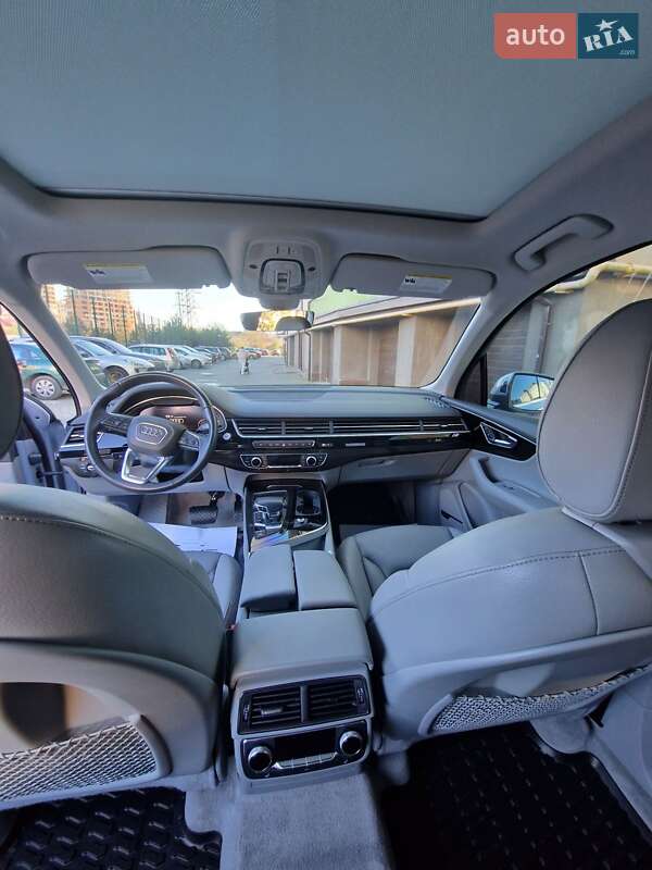 Внедорожник / Кроссовер Audi Q7 2018 в Ивано-Франковске фото 43 Внедорожник / Кроссовер Audi Q7 2018 в Ивано-Франковске