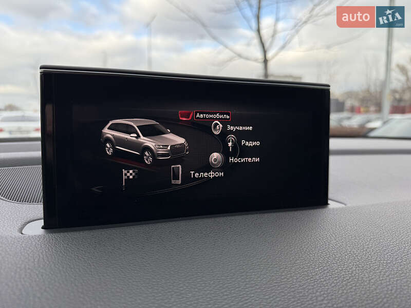 Позашляховик / Кросовер Audi Q7 2015 в Києві