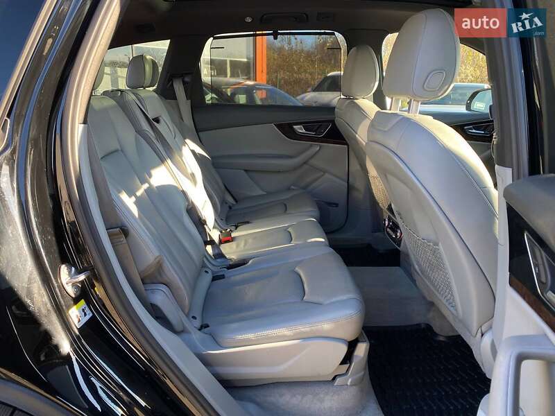 Позашляховик / Кросовер Audi Q7 2016 в Львові фото 26 Позашляховик / Кросовер Audi Q7 2016 в Львові