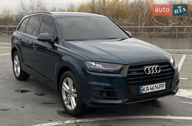 Внедорожник / Кроссовер Audi Q7 2017 в Киеве