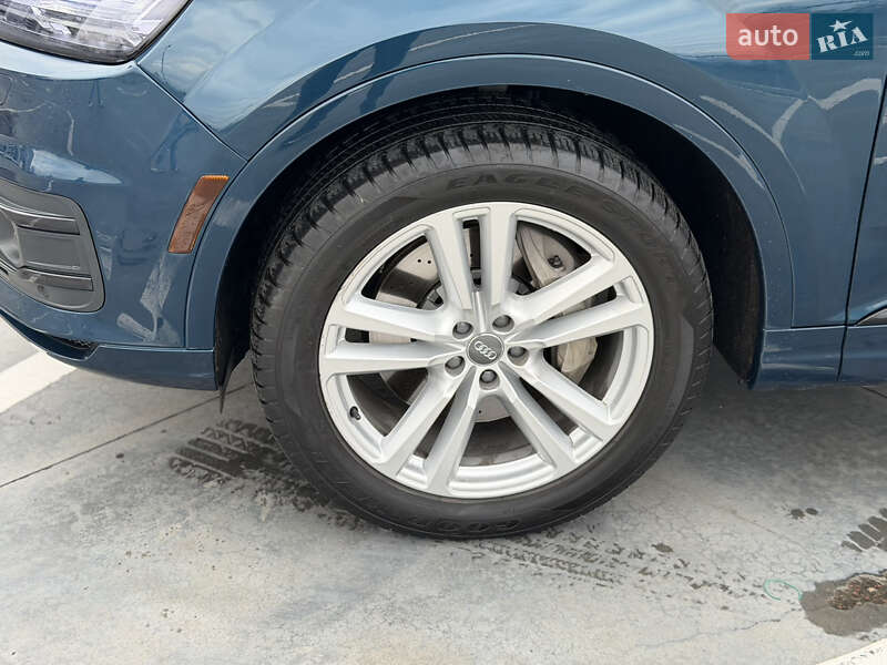 Позашляховик / Кросовер Audi Q7 2017 в Києві фото 7 Позашляховик / Кросовер Audi Q7 2017 в Києві