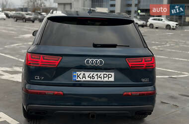 Внедорожник / Кроссовер Audi Q7 2017 в Киеве