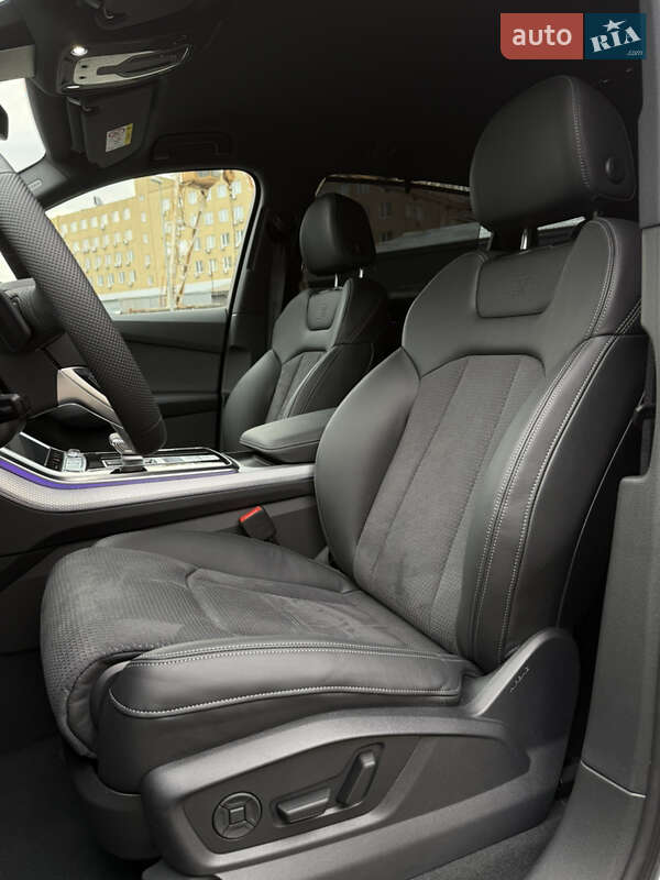 Позашляховик / Кросовер Audi Q7 2025 в Києві фото 31 Позашляховик / Кросовер Audi Q7 2025 в Києві