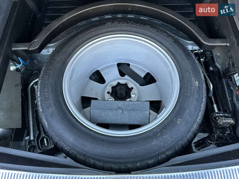 Внедорожник / Кроссовер Audi Q7 2014 в Шептицькому