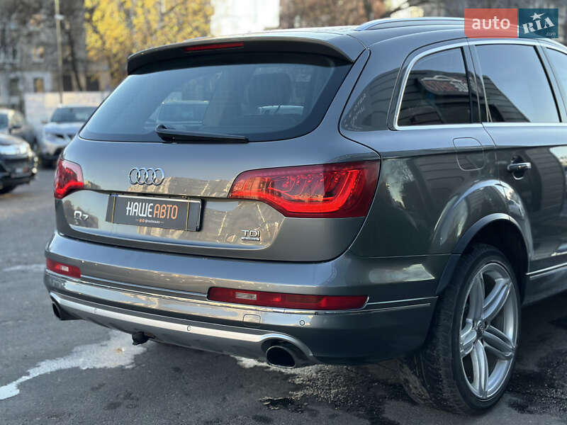 Внедорожник / Кроссовер Audi Q7 2014 в Шептицькому