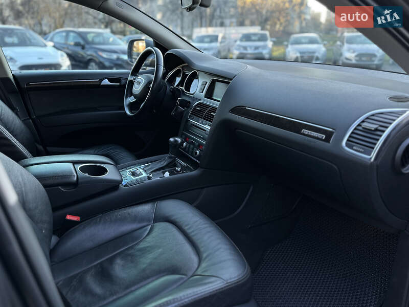 Внедорожник / Кроссовер Audi Q7 2014 в Шептицькому