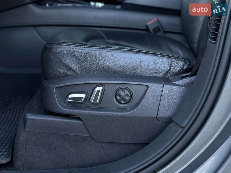 Внедорожник / Кроссовер Audi Q7 2014 в Шептицькому