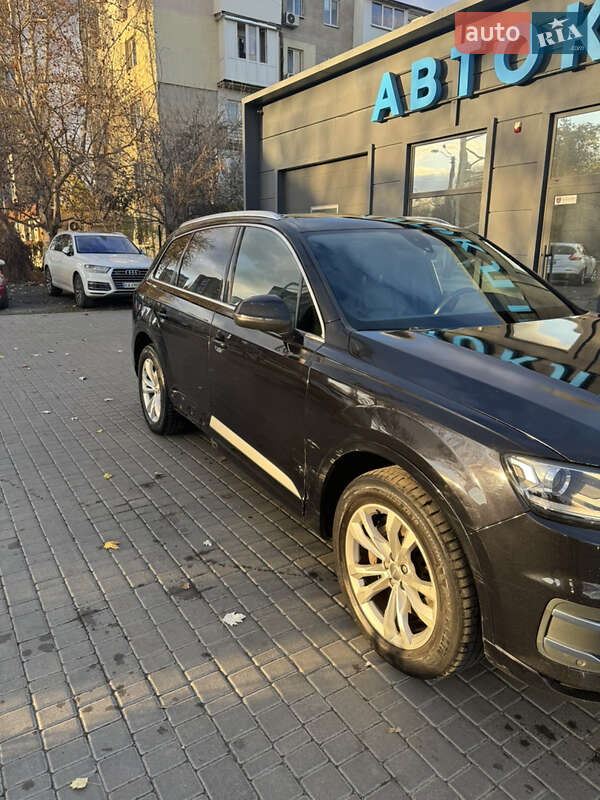 Позашляховик / Кросовер Audi Q7 2019 в Одесі фото 9 Позашляховик / Кросовер Audi Q7 2019 в Одесі