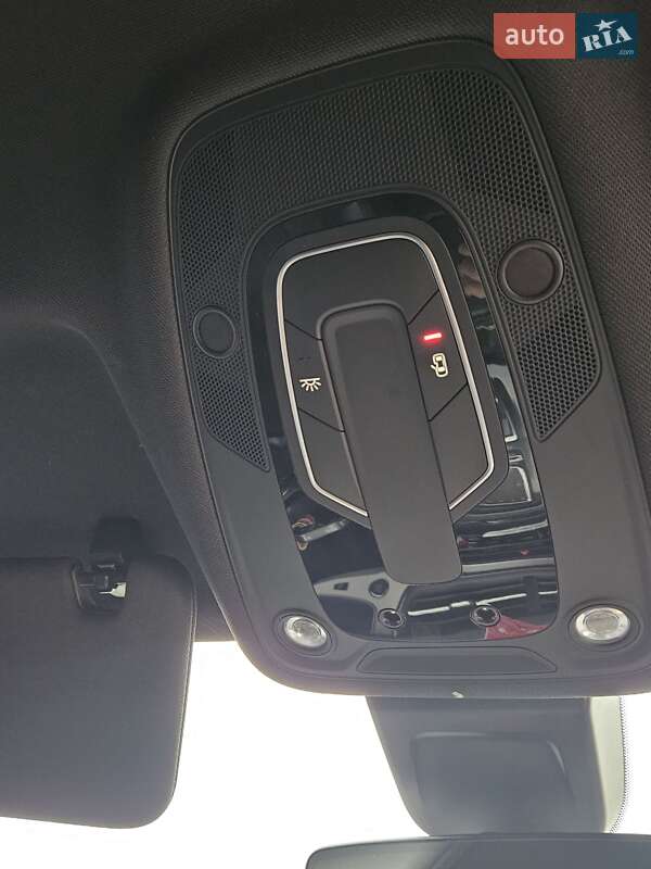 Позашляховик / Кросовер Audi Q7 2016 в Дунаївцях