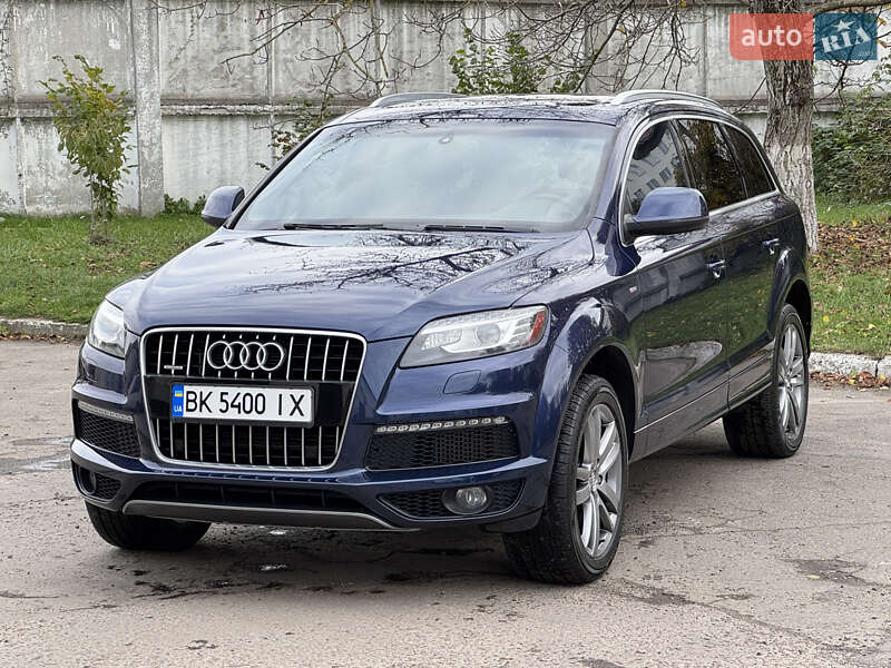 Внедорожник / Кроссовер Audi Q7 2010 в Ровно