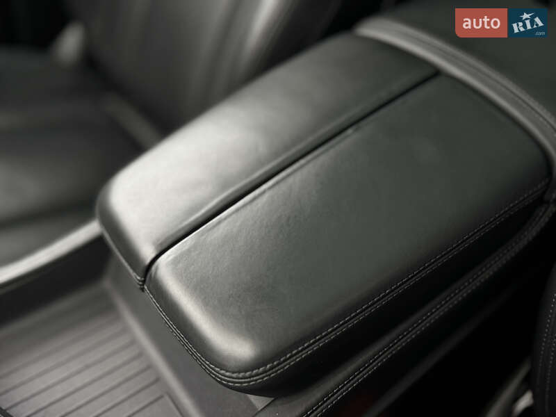 Внедорожник / Кроссовер Audi Q7 2017 в Дрогобыче