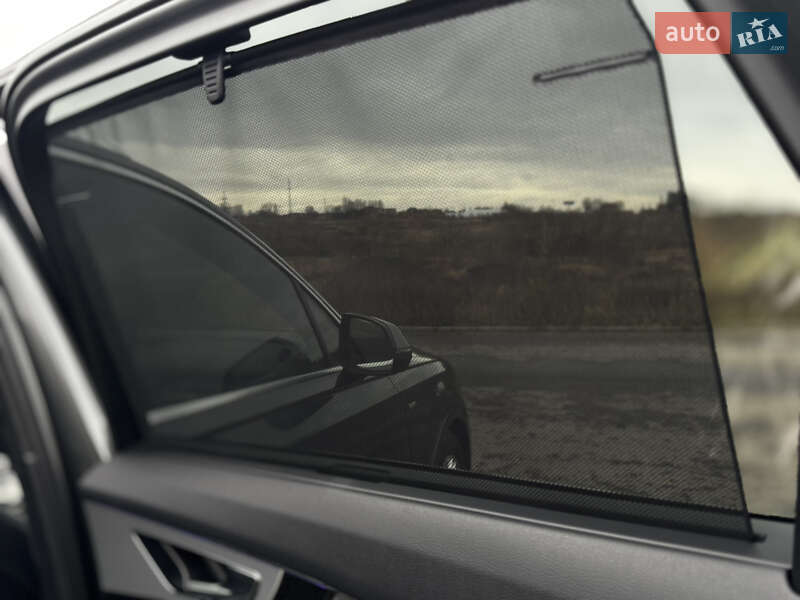 Внедорожник / Кроссовер Audi Q7 2017 в Дрогобыче