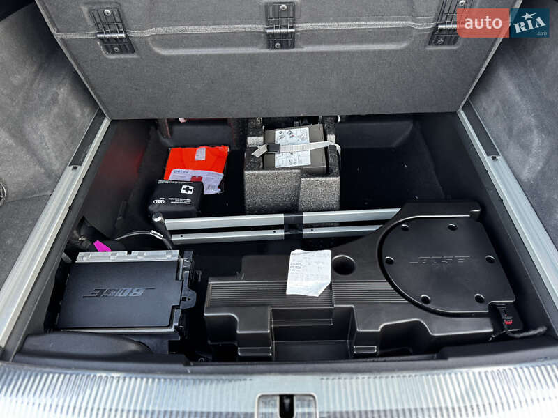 Внедорожник / Кроссовер Audi Q7 2017 в Дрогобыче