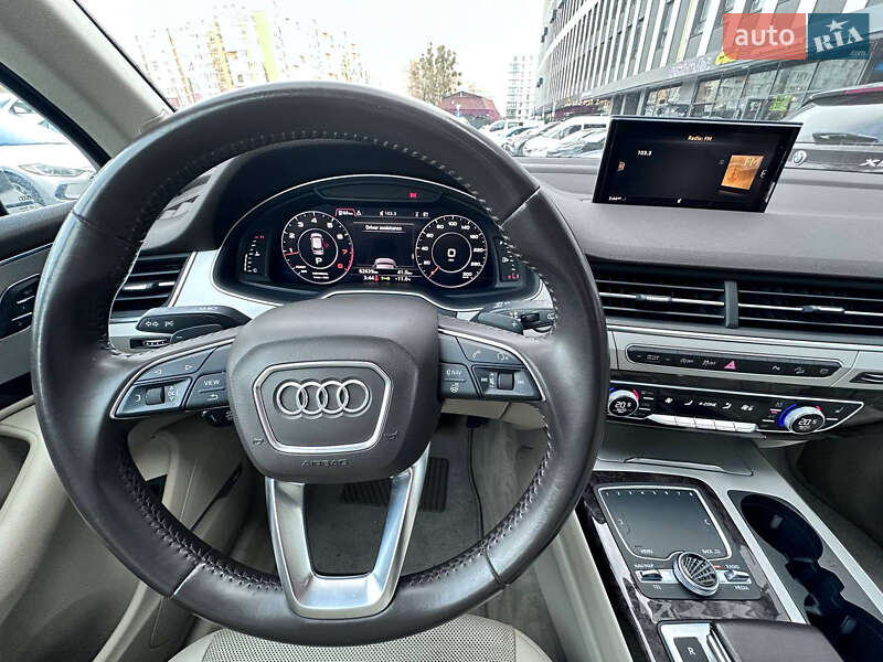 Позашляховик / Кросовер Audi Q7 2019 в Львові фото 16 Позашляховик / Кросовер Audi Q7 2019 в Львові