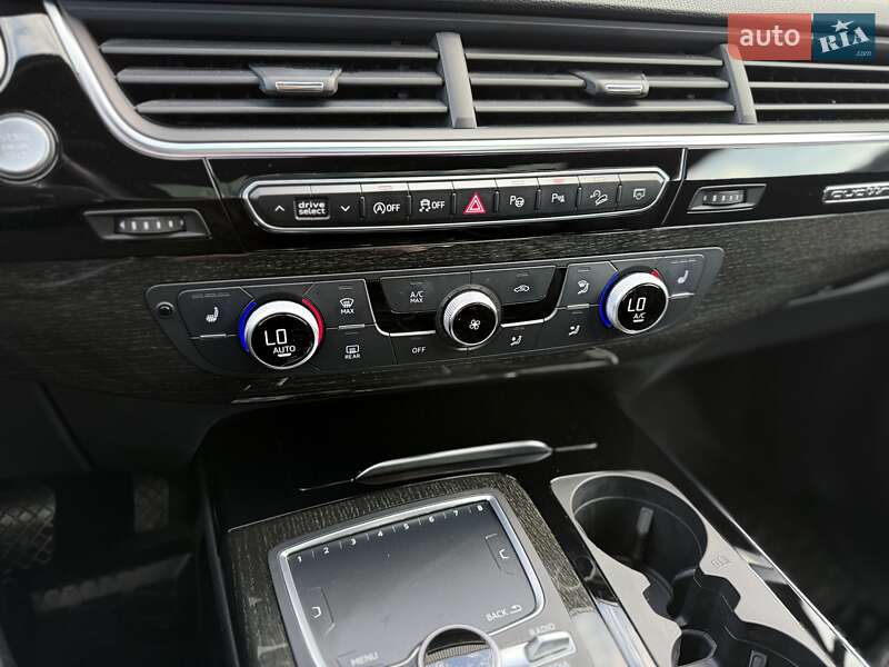 Внедорожник / Кроссовер Audi Q7 2019 в Львове фото 48 Внедорожник / Кроссовер Audi Q7 2019 в Львове