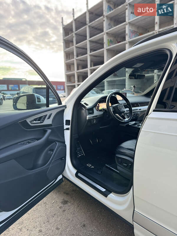Внедорожник / Кроссовер Audi Q7 2018 в Тернополе фото 22 Внедорожник / Кроссовер Audi Q7 2018 в Тернополе