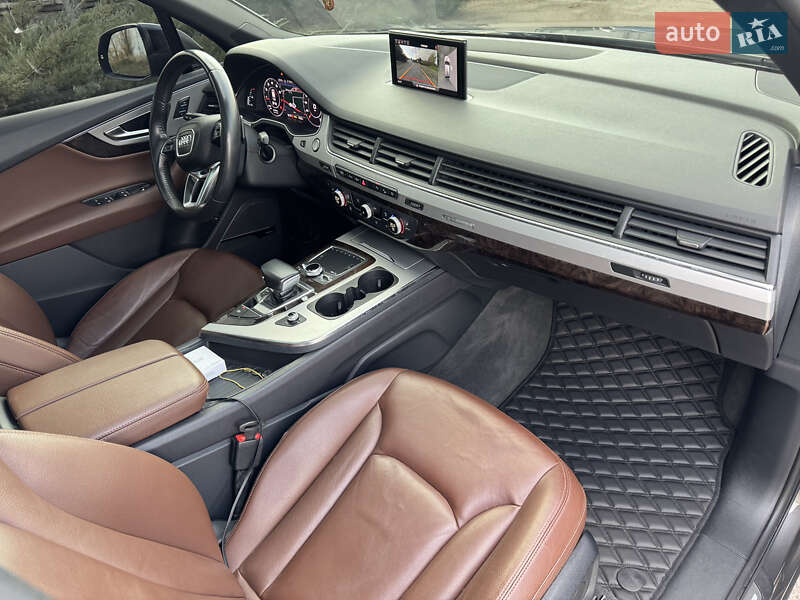 Внедорожник / Кроссовер Audi Q7 2018 в Днепре фото 27 Внедорожник / Кроссовер Audi Q7 2018 в Днепре