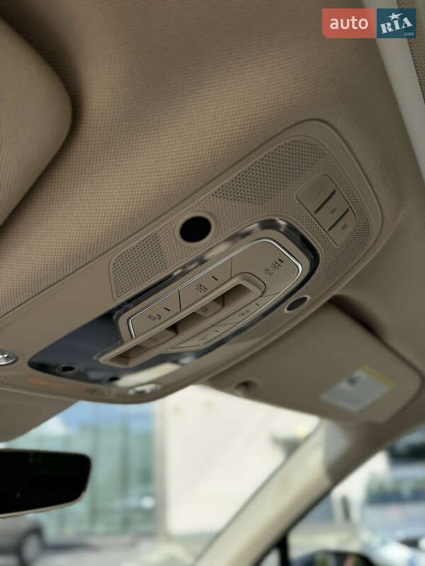 Позашляховик / Кросовер Audi Q7 2017 в Києві