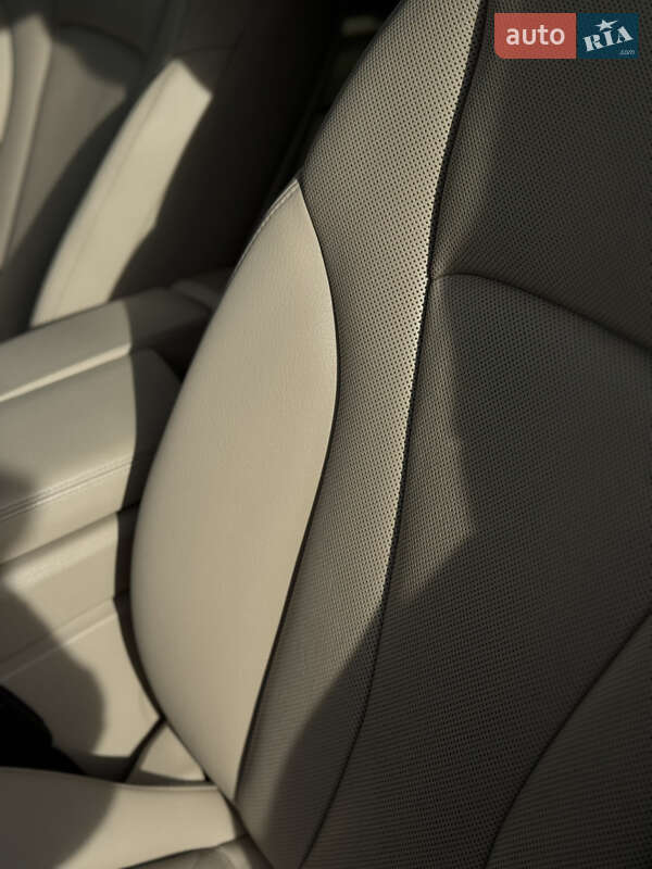 Позашляховик / Кросовер Audi Q7 2017 в Києві