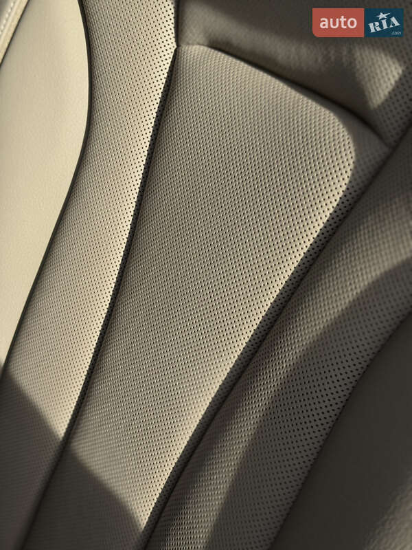 Позашляховик / Кросовер Audi Q7 2017 в Києві