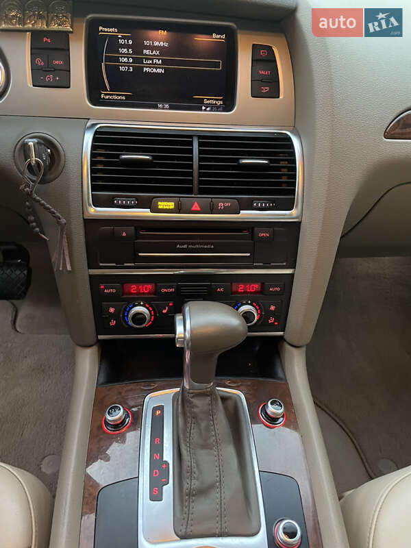 Позашляховик / Кросовер Audi Q7 2013 в Луцьку фото 32 Позашляховик / Кросовер Audi Q7 2013 в Луцьку