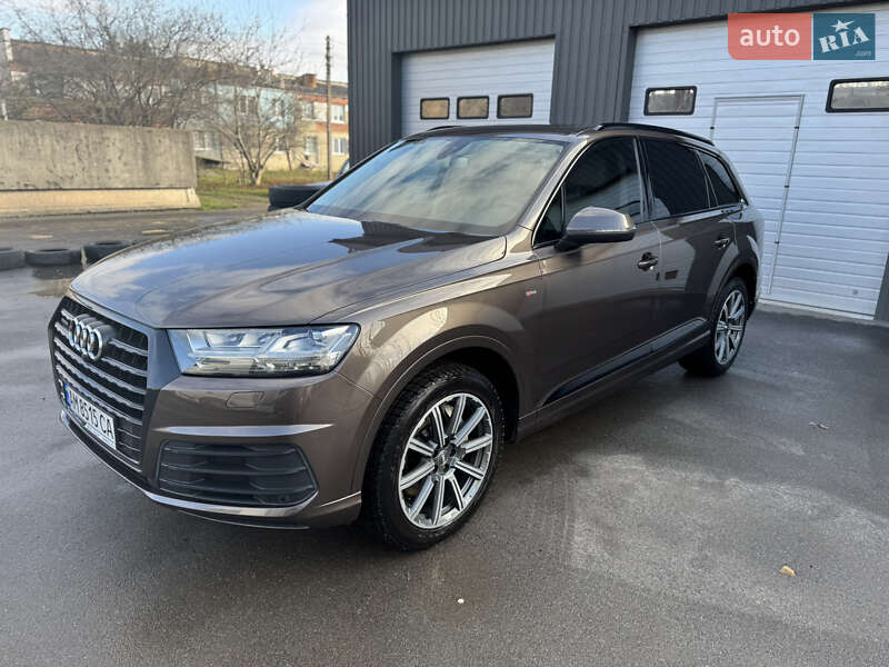 Позашляховик / Кросовер Audi Q7 2016 в Романіву фото 3 Позашляховик / Кросовер Audi Q7 2016 в Романіву