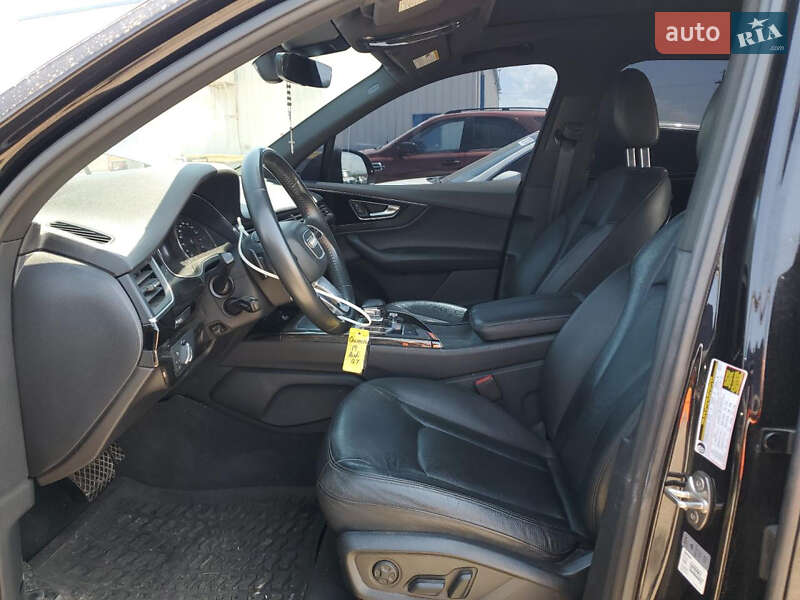 Позашляховик / Кросовер Audi Q7 2019 в Києві фото 7 Позашляховик / Кросовер Audi Q7 2019 в Києві