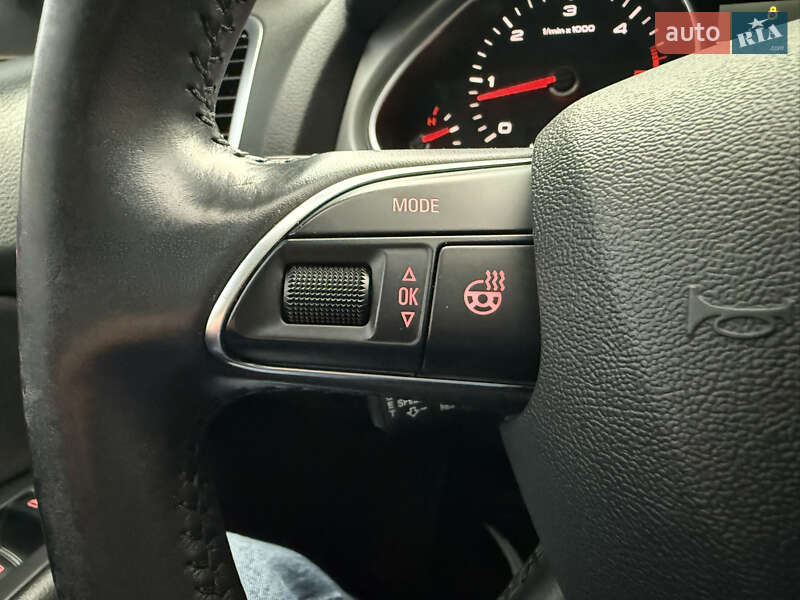 Позашляховик / Кросовер Audi Q7 2015 в Самборі