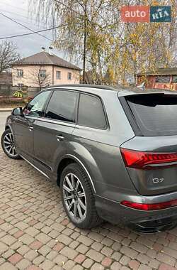 Внедорожник / Кроссовер Audi Q7 2022 в Львове